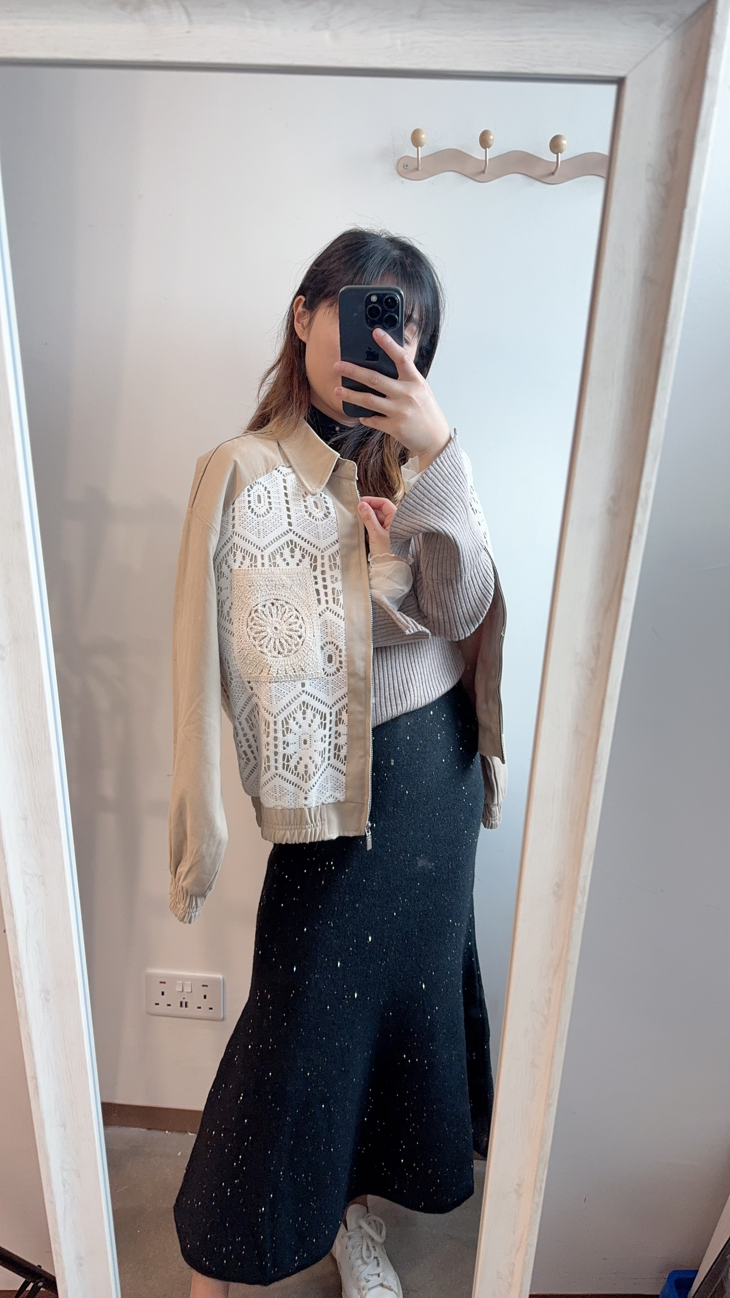 Embroidery Outer